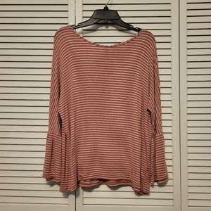 Lauren Conrad top